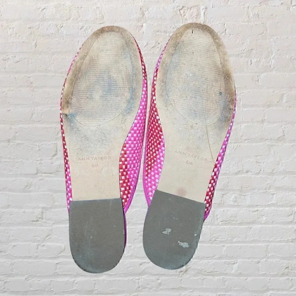 Ann Taylor Pink & Tan Leather Slip-On Casual Chic Slides Flats Size 6.5 - Picture 3 of 7
